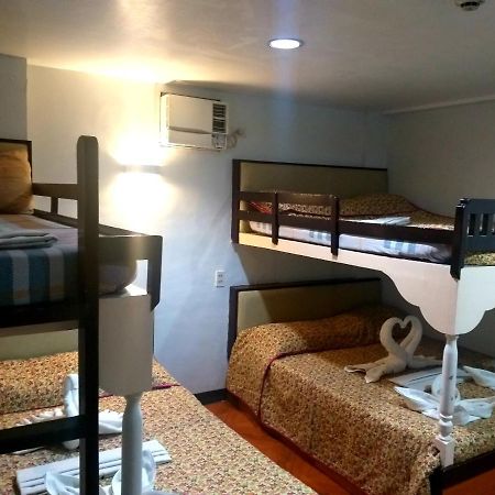 Sola Eleganza Apartelle Кесон-Сіті Екстер'єр фото