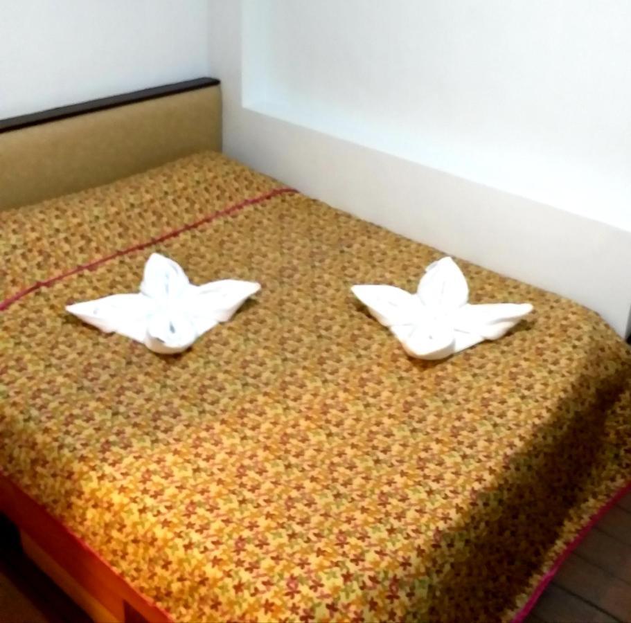 Sola Eleganza Apartelle Кесон-Сіті Екстер'єр фото