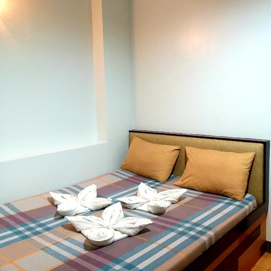 Sola Eleganza Apartelle Кесон-Сіті Екстер'єр фото