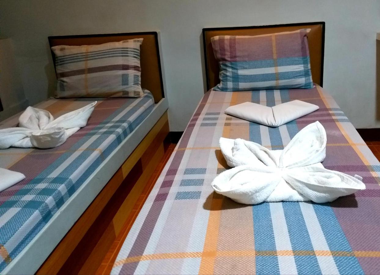 Sola Eleganza Apartelle Кесон-Сіті Екстер'єр фото