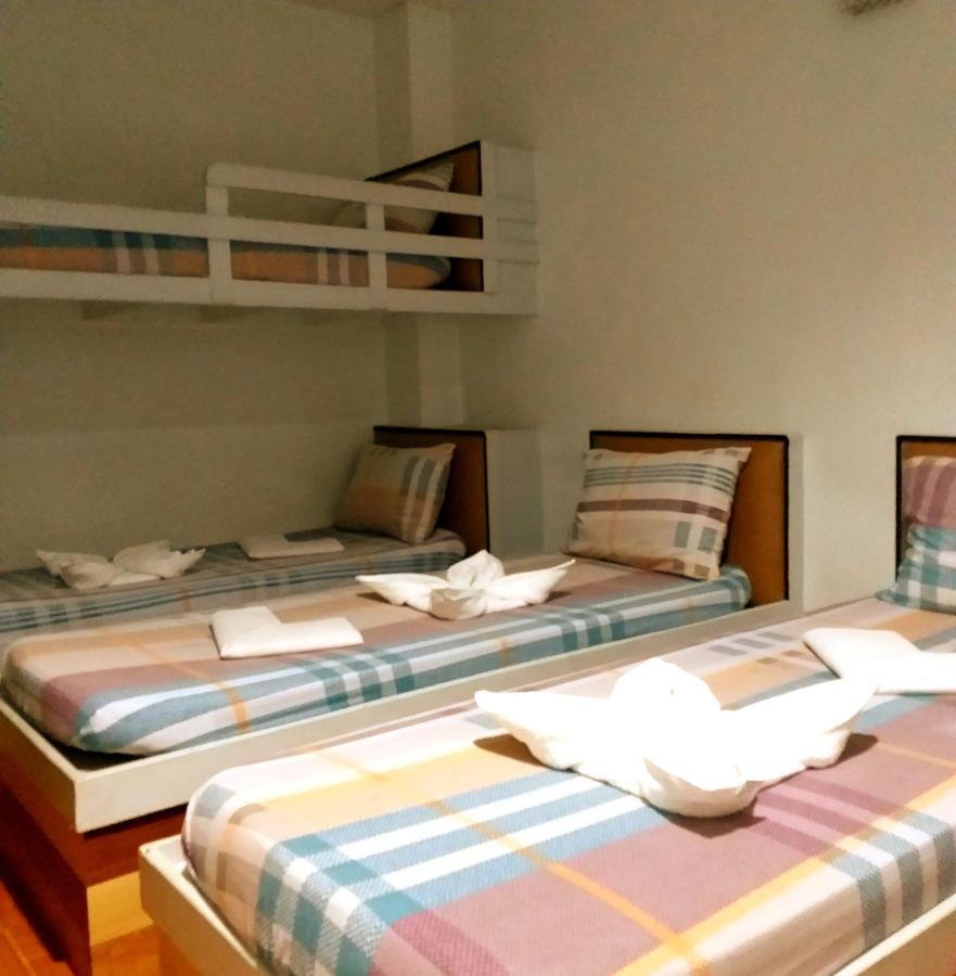 Sola Eleganza Apartelle Кесон-Сіті Екстер'єр фото